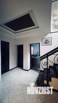 Дом 245м&sup2;, 2-этажный, участок 4 сот.  