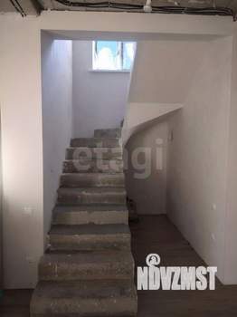 Дом 222м&sup2;, 2-этажный, участок 7 сот.  