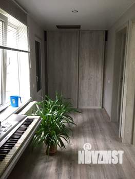 Дом 90м², 2-этажный, участок 6 сот.  