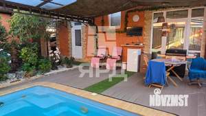 Дом 190м&sup2;, 2-этажный, участок 3 сот.  