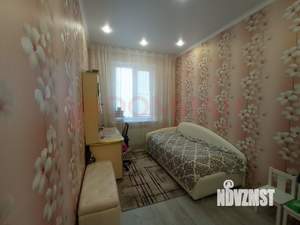 Дом 100м², 2-этажный, участок 3 сот.  
