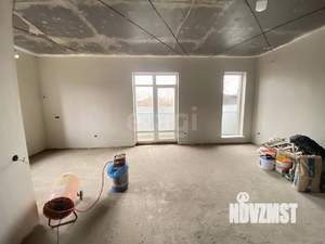 Дом 160м&sup2;, 2-этажный, участок 5 сот.  