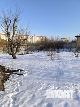 Дом 30м², 2-этажный, участок 10 сот.  