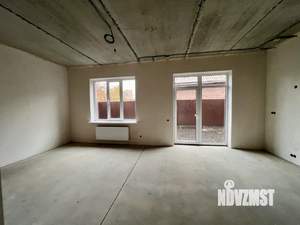 Дом 140м&sup2;, 2-этажный, участок 3 сот.  