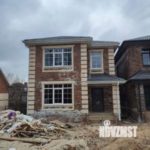 Дом 140м², 2-этажный, участок 3 сот.  