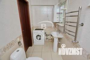 Дом 80м&sup2;, 2-этажный, участок 6 сот.  