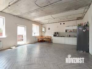 Дом 163м&sup2;, 2-этажный, участок 3 сот.  