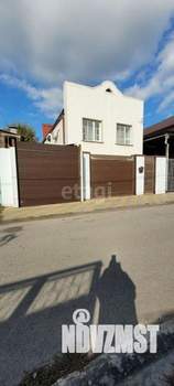 Дом 212м², 2-этажный, участок 6 сот.  