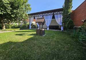 Дом 194м&sup2;, 2-этажный, участок 6 сот.  