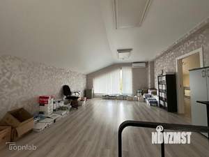 Дом 170м², 3-этажный, участок 1 сот.  