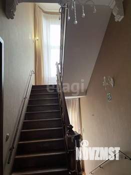 Дом 870м², 4-этажный, участок 19 сот.  