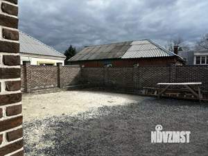 Дом 200м&sup2;, 2-этажный, участок 4 сот.  