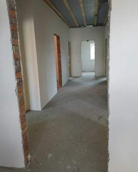 Дом 130м&sup2;, 1-этажный, участок 5 сот.  