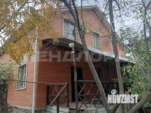 Дом 160м², 2-этажный, участок 6 сот.  