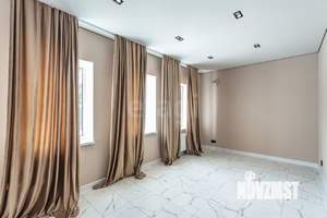 Дом 100м², 2-этажный, участок 3 сот.  