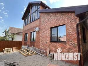 Дом 164м&sup2;, 3-этажный, участок 6 сот.  