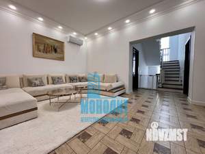 Дом 255м², 2-этажный, участок 7 сот.  