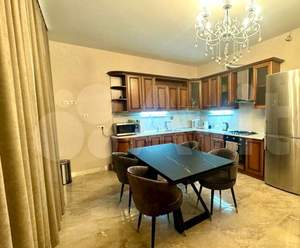 Дом 150м&sup2;, 2-этажный, участок 3 сот.  