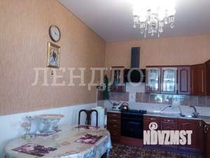 Дом 190м&sup2;, 2-этажный, участок 3 сот.  