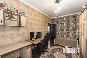 Дом 159м&sup2;, 2-этажный, участок 3 сот.  