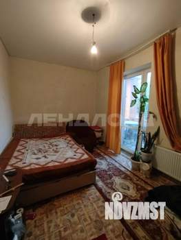 Дом 125м&sup2;, 2-этажный, участок 3 сот.  