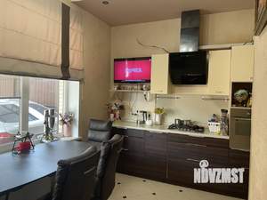 Дом 150м&sup2;, 2-этажный, участок 250 сот.  