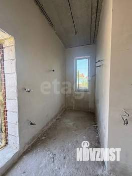 Дом 140м&sup2;, 2-этажный, участок 3 сот.  