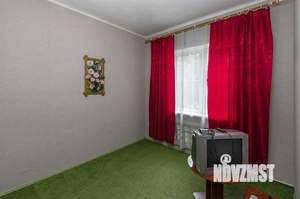 Дом 330м&sup2;, 2-этажный, участок 4 сот.  