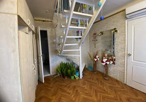 Дом 60м&sup2;, 2-этажный, участок 3 сот.  