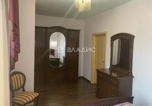 Дом 387м², 2-этажный, участок 5 сот.  