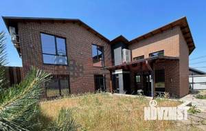 Дом 212м&sup2;, 2-этажный, участок 4 сот.  