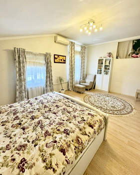 Дом 170м², 2-этажный, участок 3 сот.  