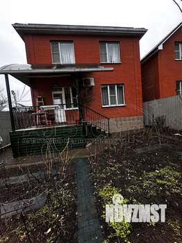 Дом 130м&sup2;, 2-этажный, участок 3 сот.  