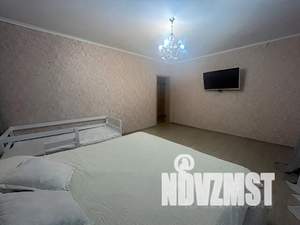 Дом 200м², 2-этажный, участок 5 сот.  