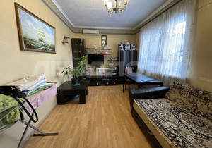 Дом 77м&sup2;, 2-этажный, участок 5 сот.  