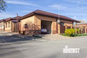 Дом 184м², 1-этажный, участок 4 сот.  