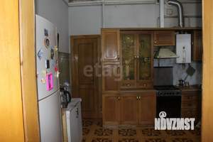 Дом 240м², 2-этажный, участок 9 сот.  