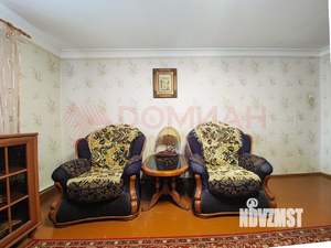 Дом 304м&sup2;, 2-этажный, участок 6 сот.  