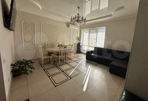 Дом 170м&sup2;, 2-этажный, участок 3 сот.  