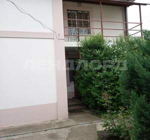 Дом 135м&sup2;, 2-этажный, участок 10 сот.  