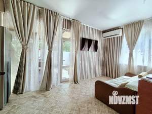 Дом 120м&sup2;, 2-этажный, участок 3 сот.  