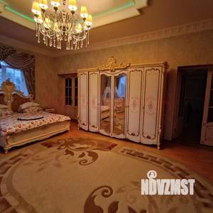 Дом 350м², 2-этажный, участок 5 сот.  