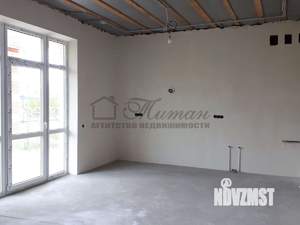 Дом 105м&sup2;, 2-этажный, участок 3 сот.  