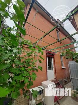 Дом 133м&sup2;, 2-этажный, участок 3 сот.  