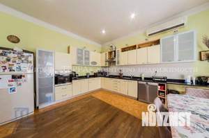 Коттедж 246м², 2-этажный, участок 3 сот.  