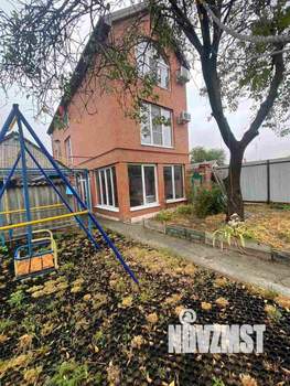 Дом 234м&sup2;, 3-этажный, участок 8 сот.  