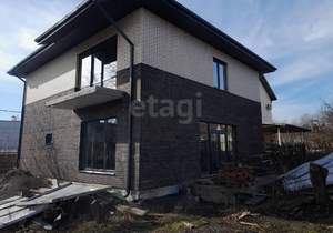 Дом 210м&sup2;, 2-этажный, участок 8 сот.  