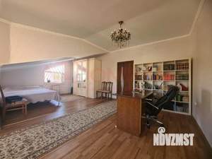 Дом 155м&sup2;, 2-этажный, участок 3 сот.  