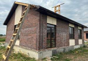 Дом 110м&sup2;, 1-этажный, участок 5 сот.  