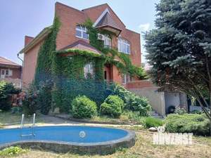 Дом 246м&sup2;, 3-этажный, участок 6 сот.  